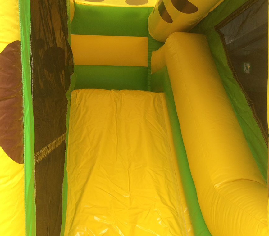 ふわふわ キリンスライダー